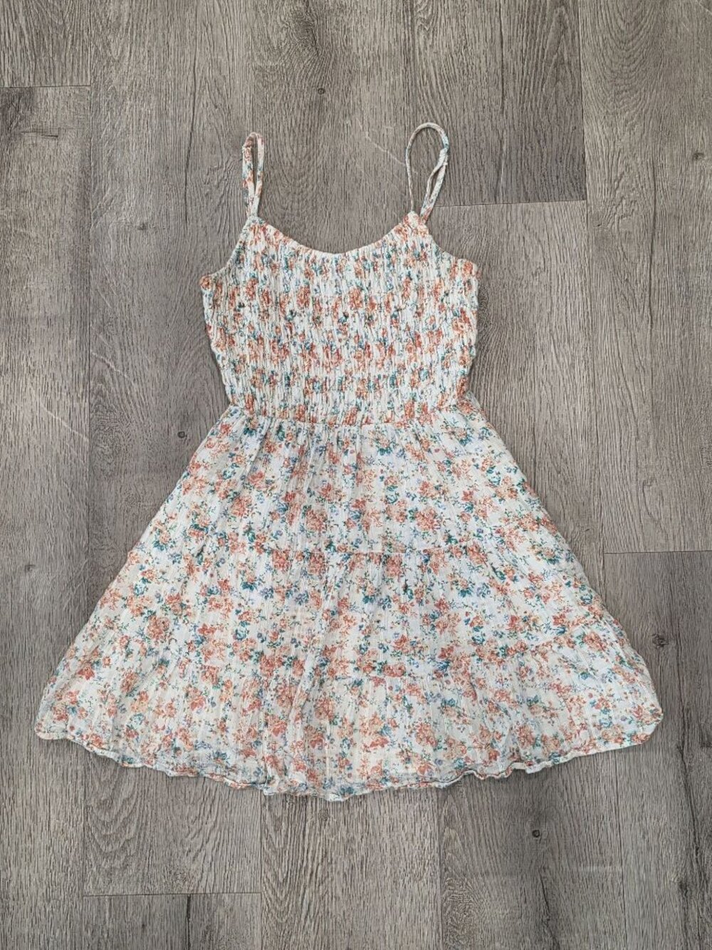 American Eagle Floral Smocked Sundress XS Multicolor Sleeveless summer beach
